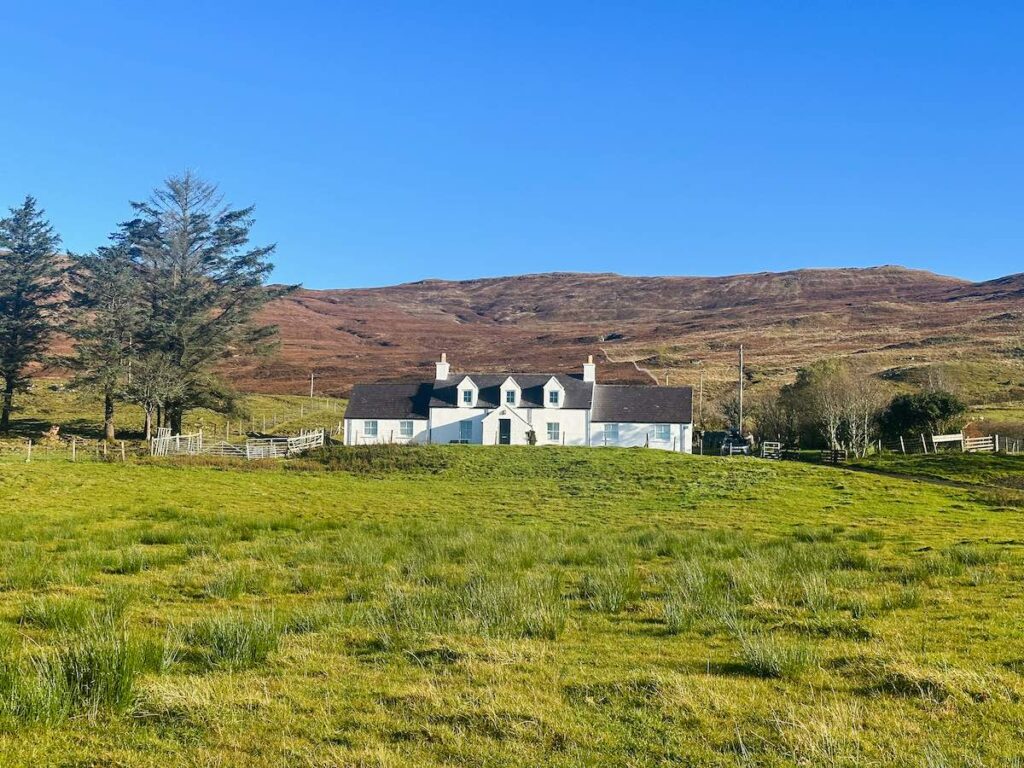 Beautiful Isle of Skye cottage surrounded by stunning Highland scenery and open landscape.